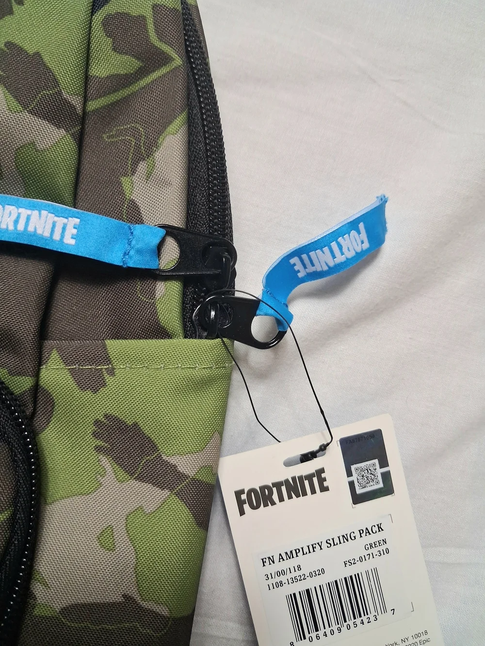 Fortnite Small Camo Sling Backpack School Bag Camouflage Green Brown NEW
